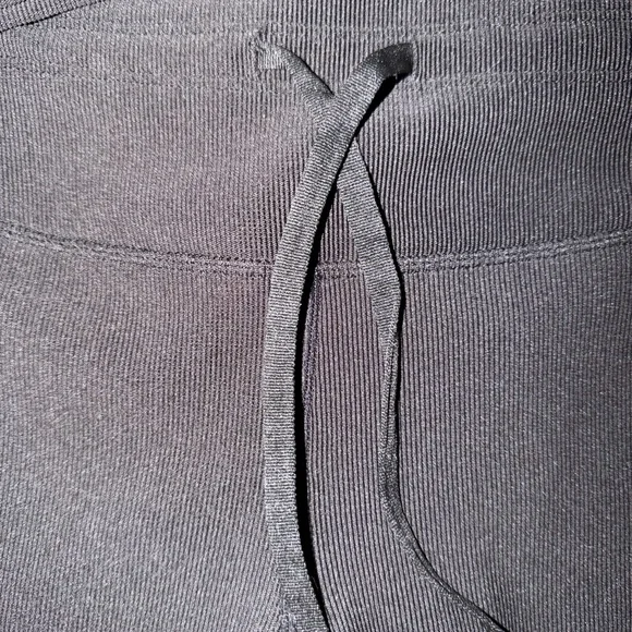 Move theology Black workout set - Picture 4 of 6